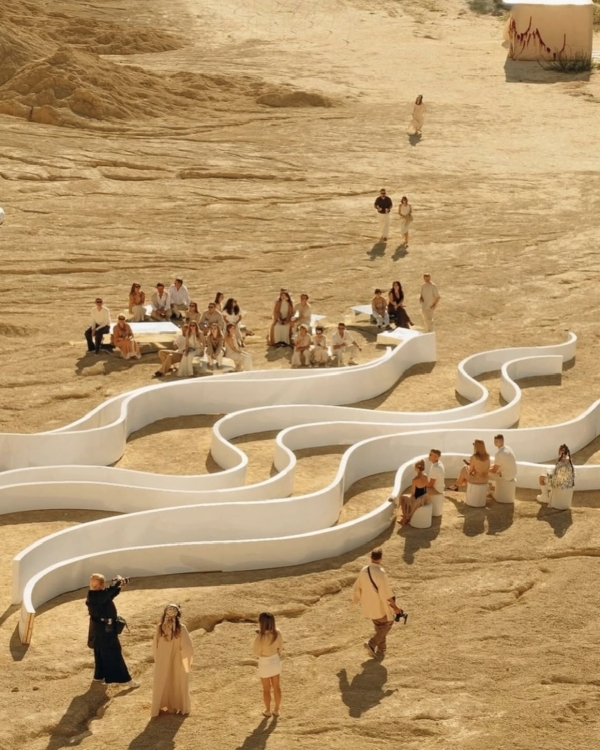 Круче, чем ИИ: декор сезона-2025, который кажется