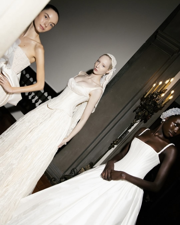 20 самых красивых платьев Недели свадебной моды