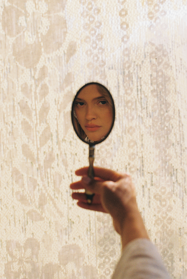 Любимые свадебные снимки сезона 2025 — от фотографов