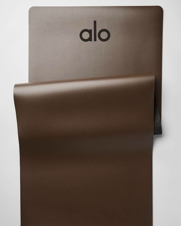 12 фитнес-инфлюенсеров, которые помогут вернуться в форму