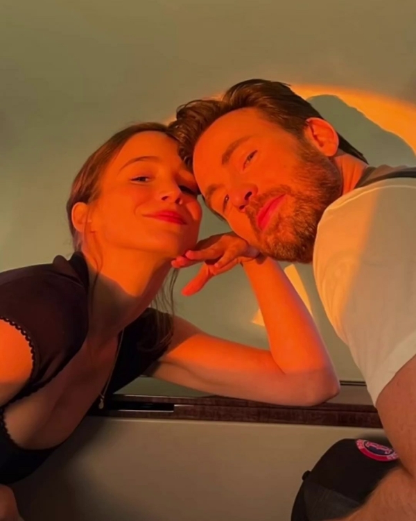 Крис Эванс впервые стал отцом