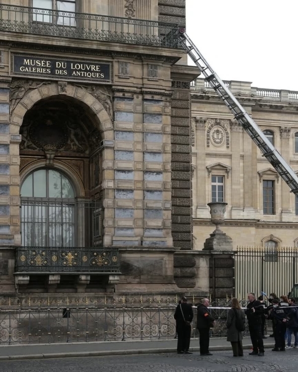 Похищенные украшения Лувра и их владелицы — все,
