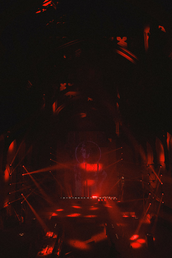 Свадьба между прошлым и будущим: как «Для