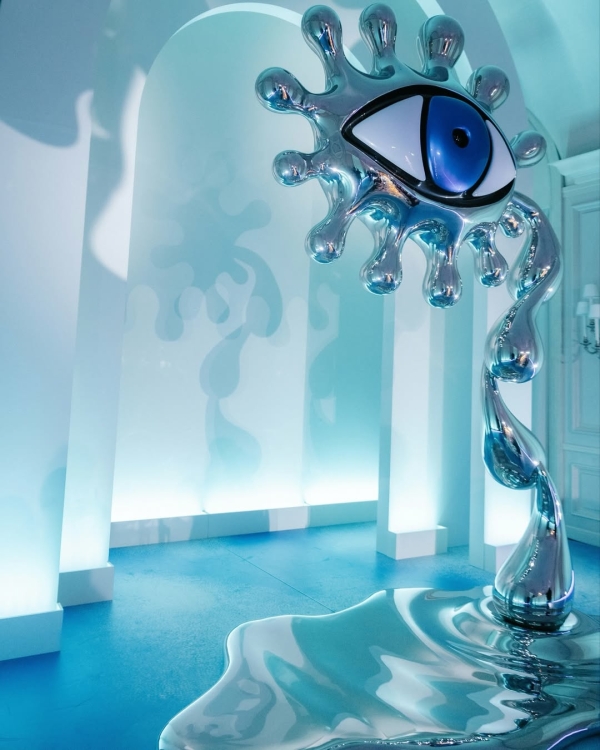 Космический показ Chanel в Гран-Пале и другие