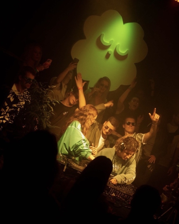 Парение в новых «Банях Малевича» и другие идеи,