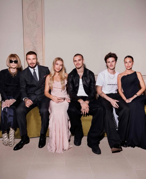 С кем встречаются дети Бекхэмов (и как