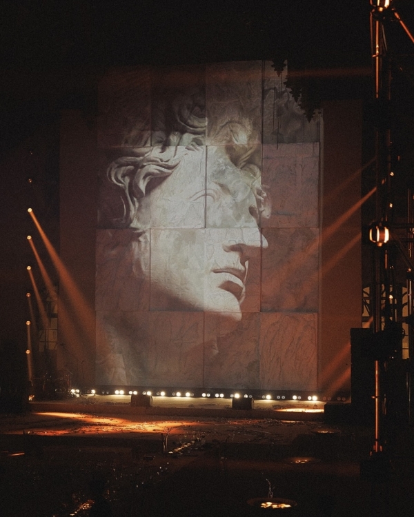 Круче, чем ИИ: декор сезона-2025, который кажется