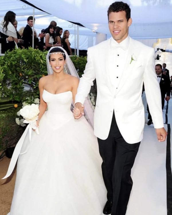 Самые короткие браки звезд: от 55 часов