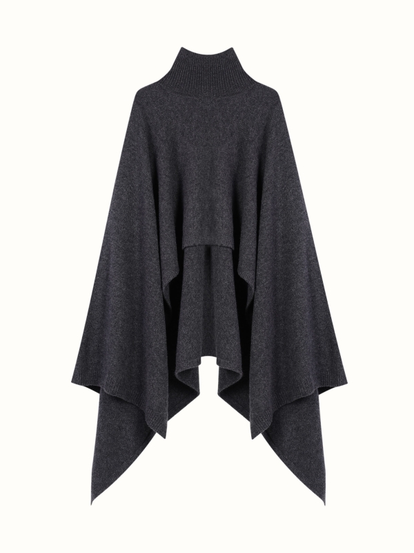 Кейп — в коллекциях Dior, Toteme и