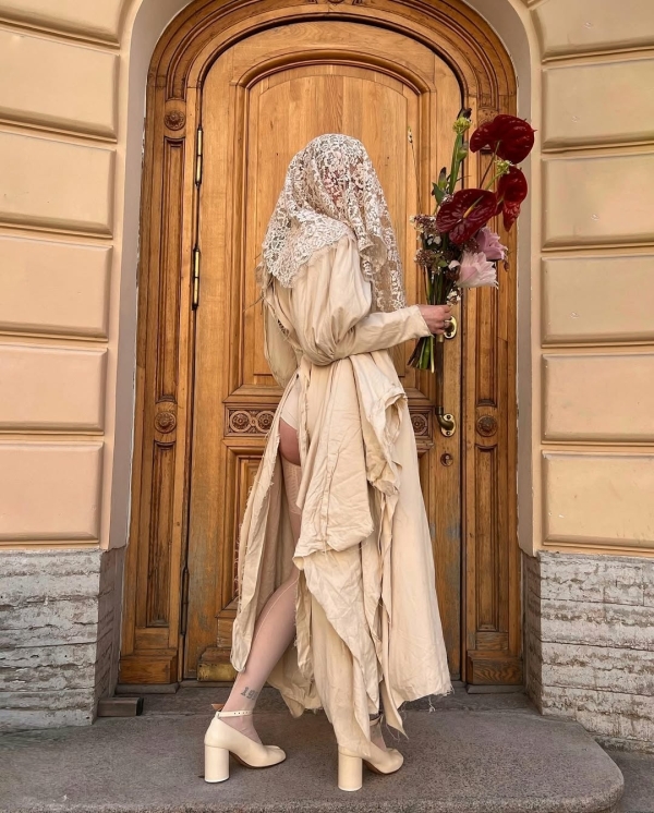 Стилистка Вика Салават стала мамой