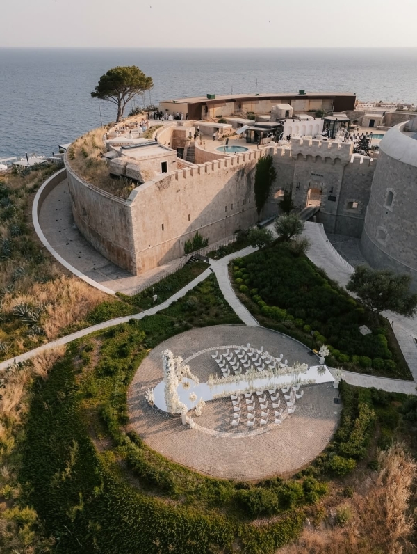 Любимые свадебные снимки сезона 2025 — от фотографов