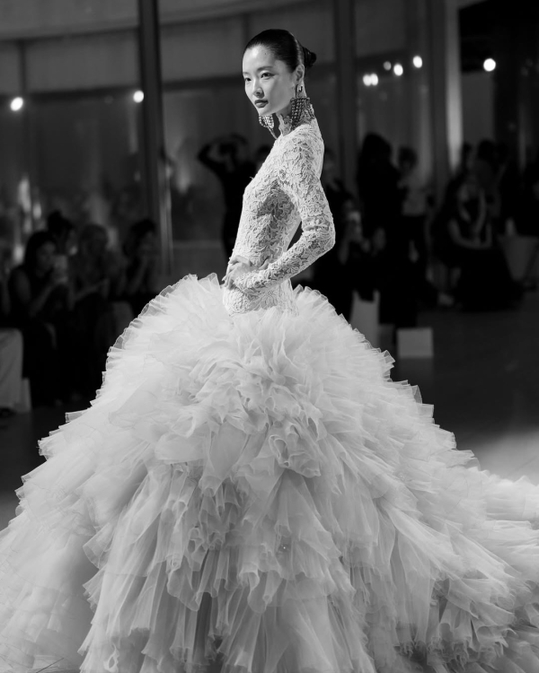 20 самых красивых платьев Недели свадебной моды