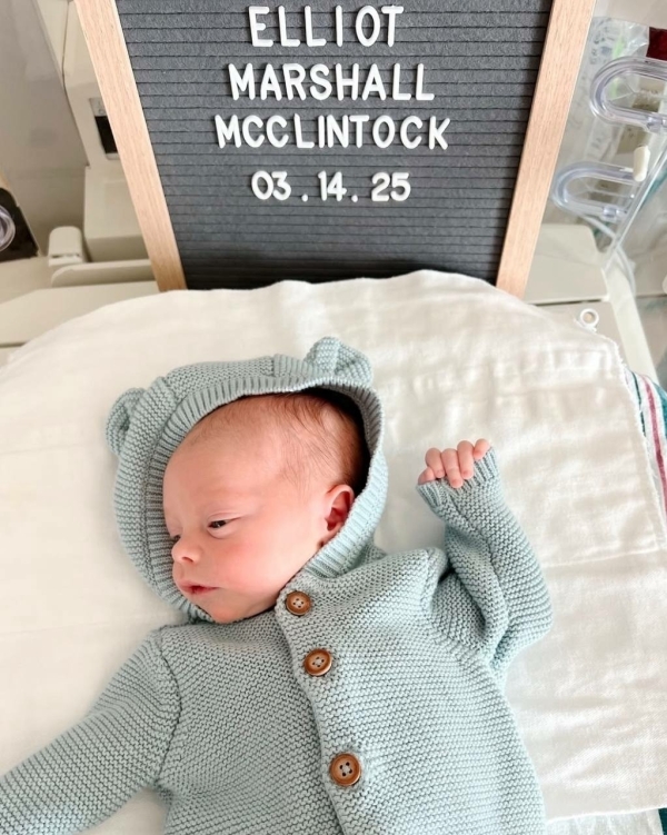 Приемная дочь Эминема станет мамой