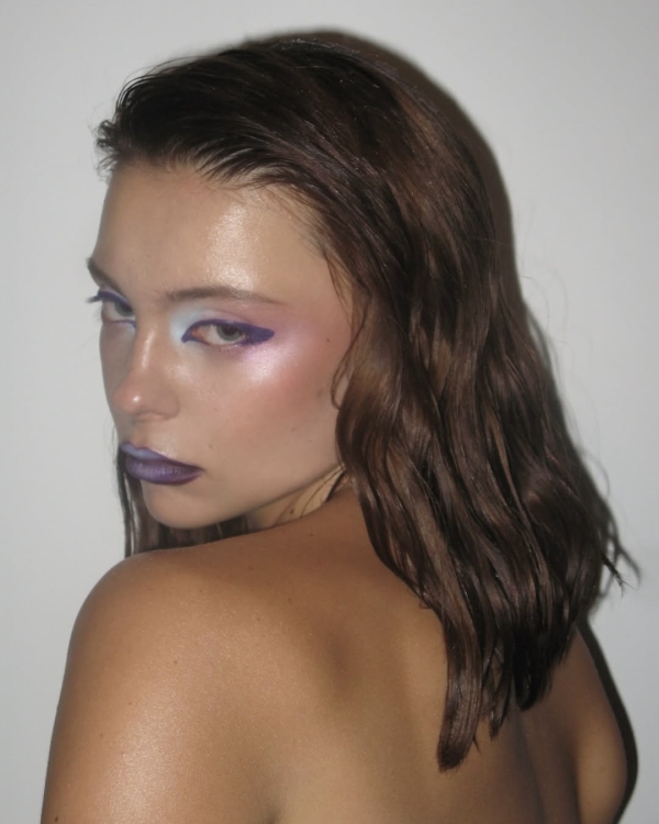 Страшно красивый макияж на Хэллоуин-2025