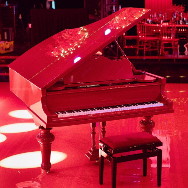 Свадьба Давида и Этери в оттенках бордо