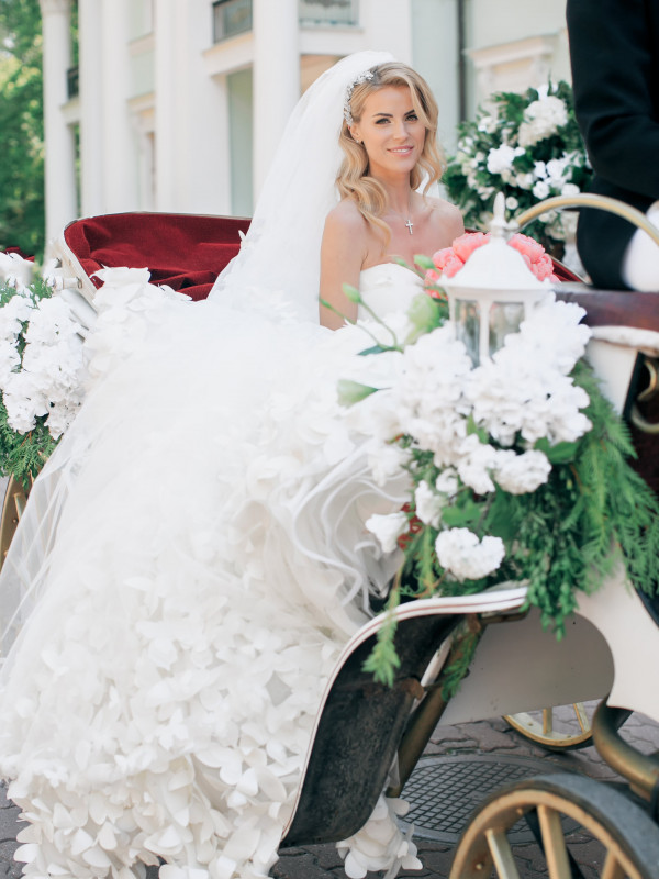 Сад из хрусталя: свадьба Виктории и Вячеслава