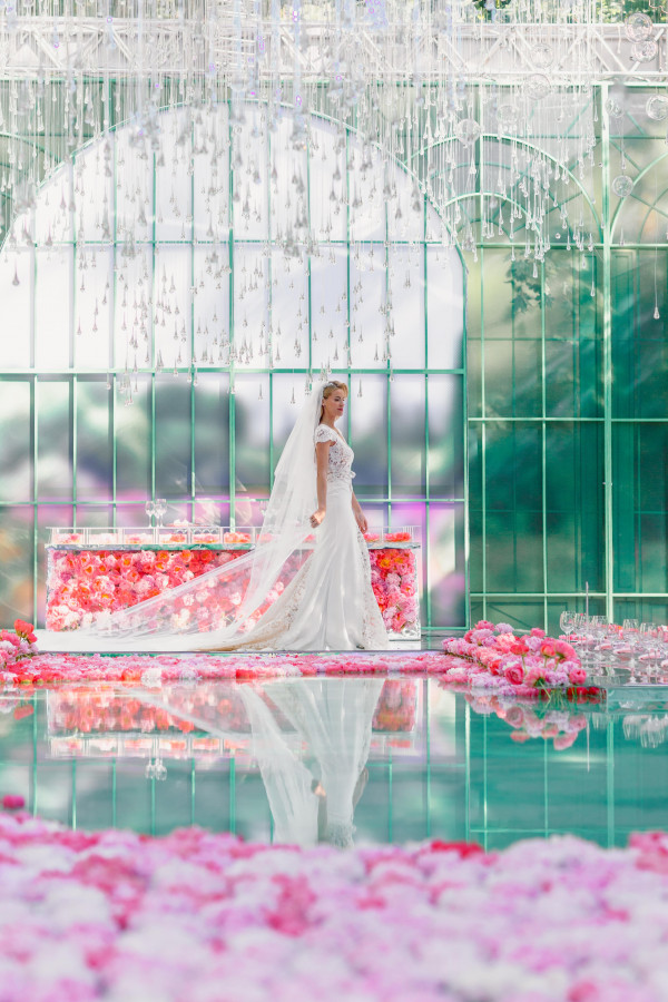 Сад из хрусталя: свадьба Виктории и Вячеслава