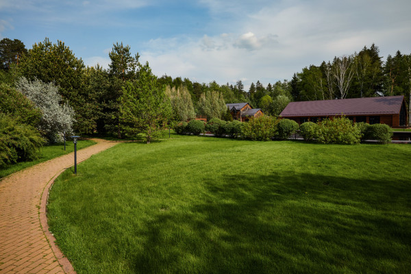 Площадки Skyriver Yacht & Country club