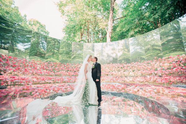 Сад из хрусталя: свадьба Виктории и Вячеслава