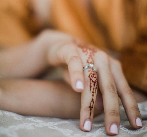 Pre-wedding shoot: теплое утро в родительском доме