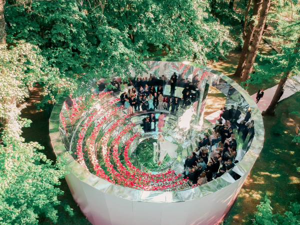 Сад из хрусталя: свадьба Виктории и Вячеслава