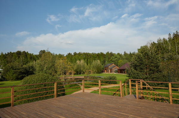 Площадки Skyriver Yacht & Country club