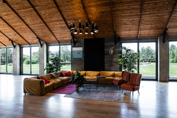 Площадки Skyriver Yacht & Country club