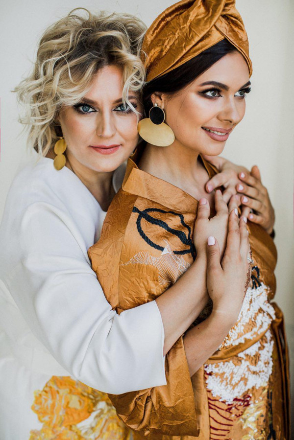 Pre-wedding shoot: теплое утро в родительском доме