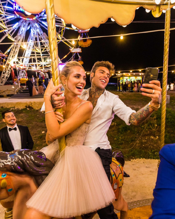 По мотивам королевского торжества: свадьба Кьяры Ферраньи