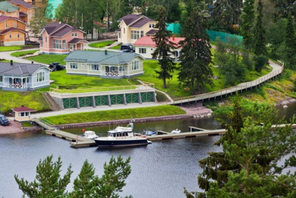 Площадки Ладожская усадьба