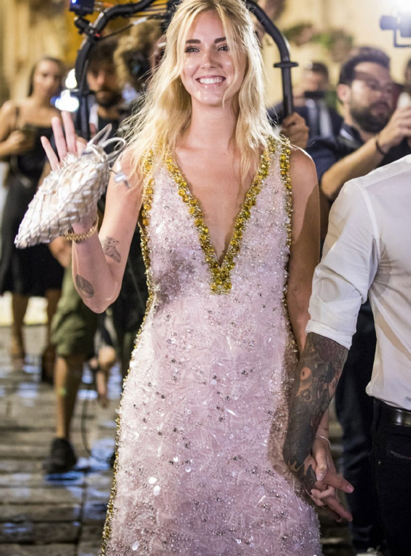 По мотивам королевского торжества: свадьба Кьяры Ферраньи