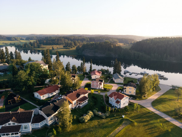 Площадки Ладожская усадьба