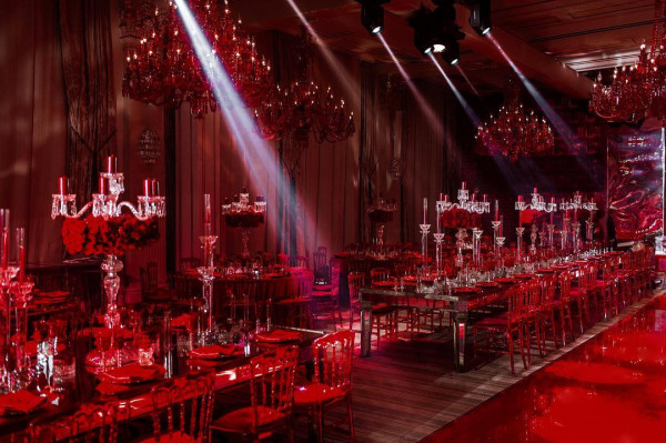 Свадьба Давида и Этери в оттенках бордо