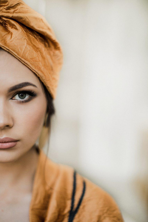 Pre-wedding shoot: теплое утро в родительском доме