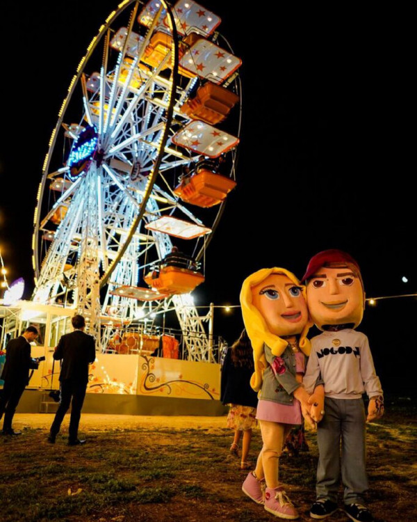 По мотивам королевского торжества: свадьба Кьяры Ферраньи