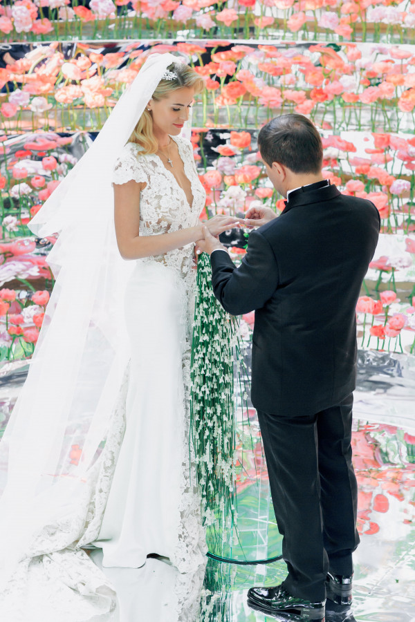 Сад из хрусталя: свадьба Виктории и Вячеслава