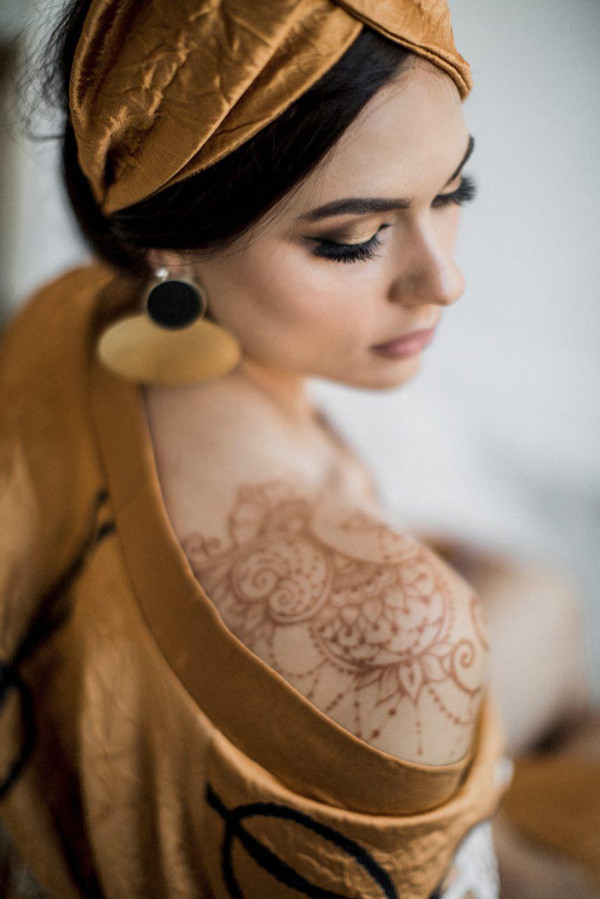 Pre-wedding shoot: теплое утро в родительском доме