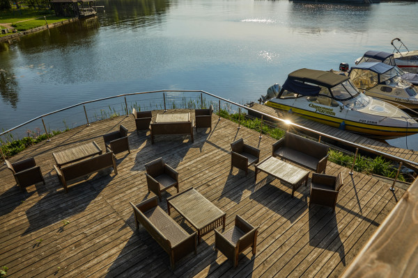 Площадки Skyriver Yacht & Country club