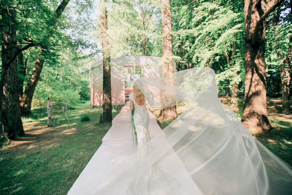 Сад из хрусталя: свадьба Виктории и Вячеслава