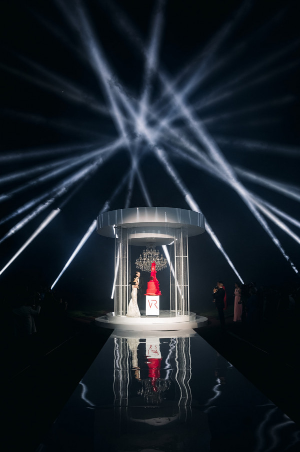 Как создавалась мультимедийная свадьба в старинном замке