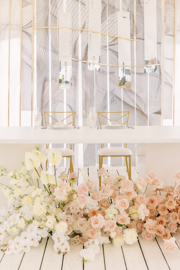 Классическая свадьба Ольги и Николая в нежно-розовых