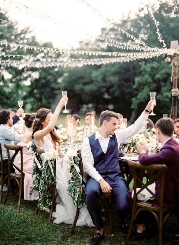 Как избежать неуместных тостов на свадьбе