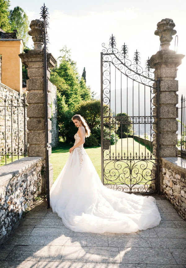 Нежные и воздушные платья Galia Lahav —