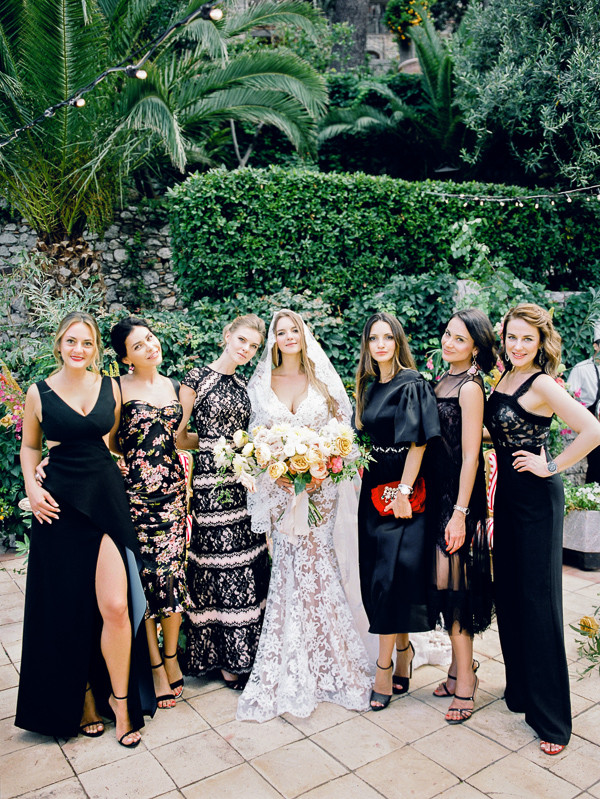 Подружки невесты: 6 идей для образов