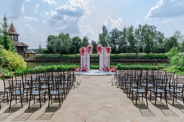 Свадьба футболиста Алексея Сутормина и Марины в