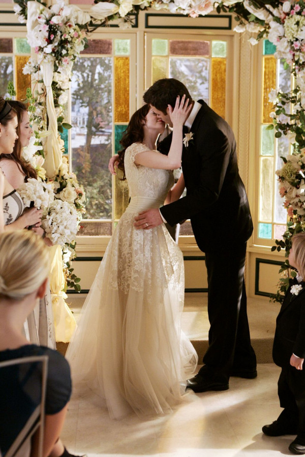 Свадебные платья из любимых сериалов