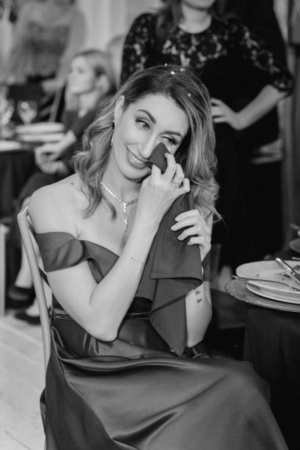 «Изумрудная» свадьба Андрея и Полины на берегу