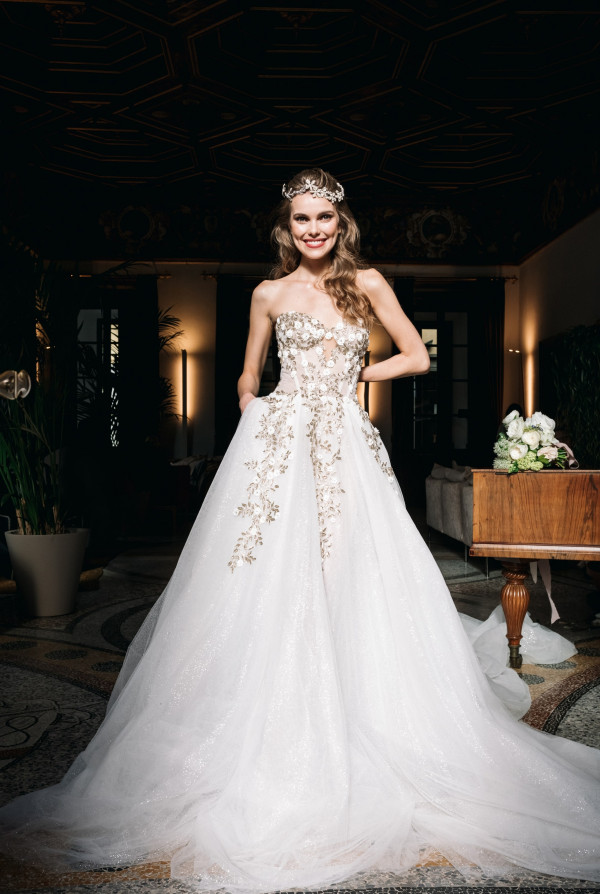 Нежные и воздушные платья Galia Lahav —