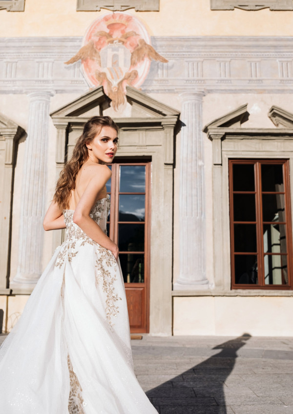 Нежные и воздушные платья Galia Lahav —