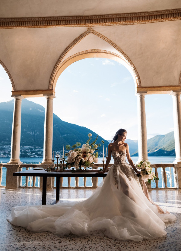 Нежные и воздушные платья Galia Lahav —